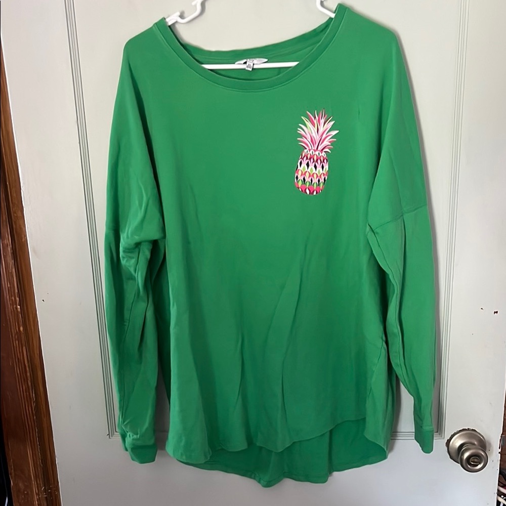 Crown & Ivy Green Long Sleeve Tee with Pineapple Graphic